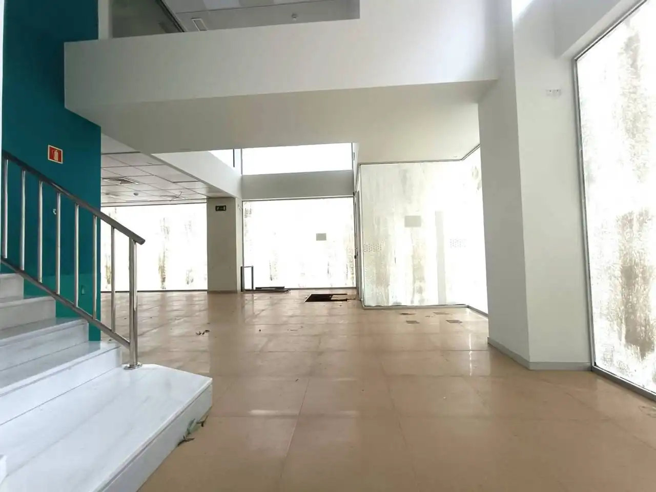 Oficina de lloguer a Avenida Paz, imagen 2