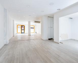 Premises to rent in  Granada Capital