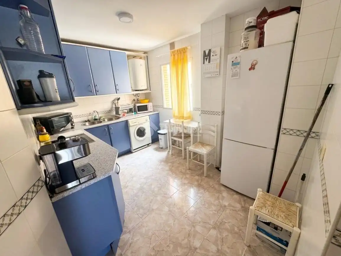 Cocina de Piso en venta en Estepona con Terraza
