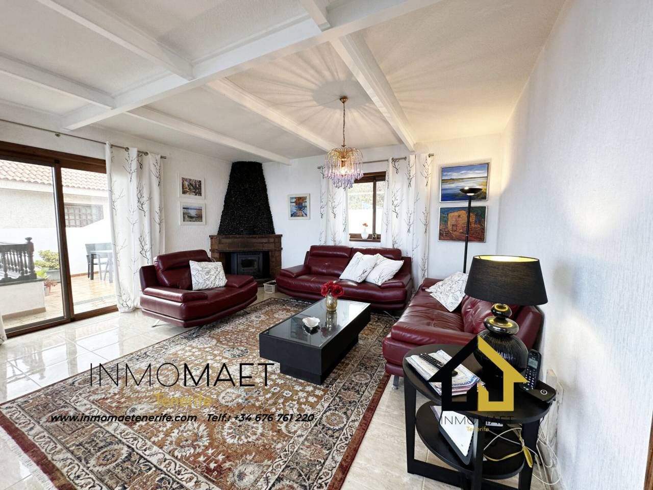 Sala d'estar de Casa o xalet en venda en Icod de los Vinos amb Calefacció, Jardí privat i Terrassa