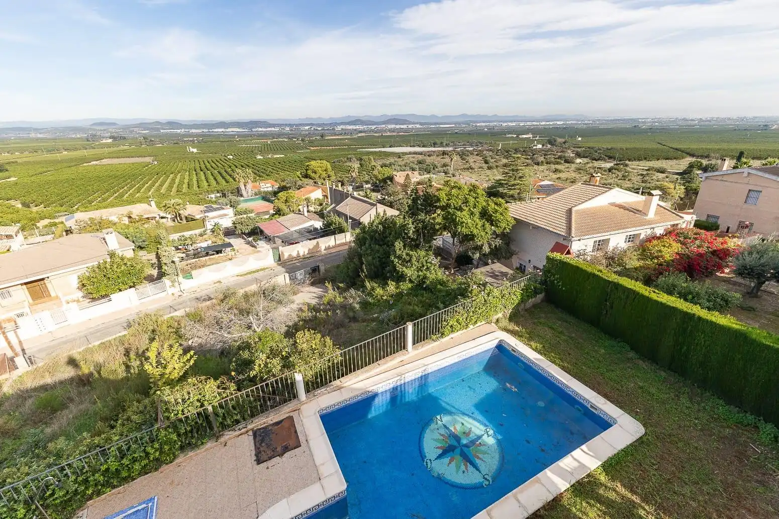 Piscina de Casa o chalet en venta en Chiva con Aire acondicionado, Terraza y Piscina