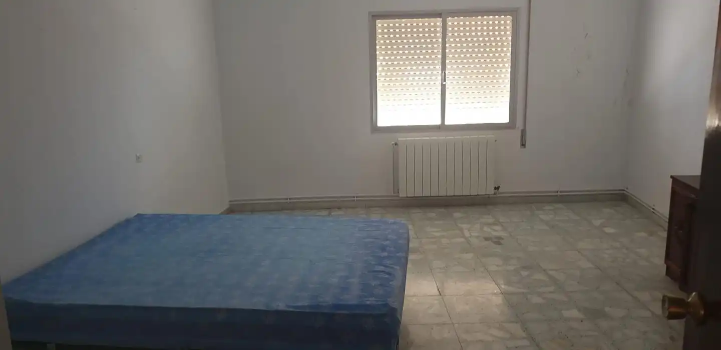Dormitori de Casa o xalet en venda en Almonacid del Marquesado amb Calefacció