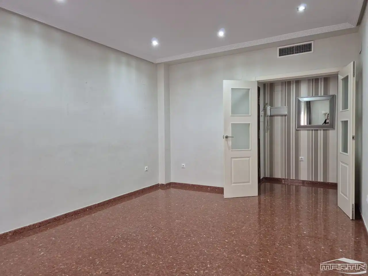 Planta baja en venta en Lucena con Aire acondicionado, Terraza y Trastero