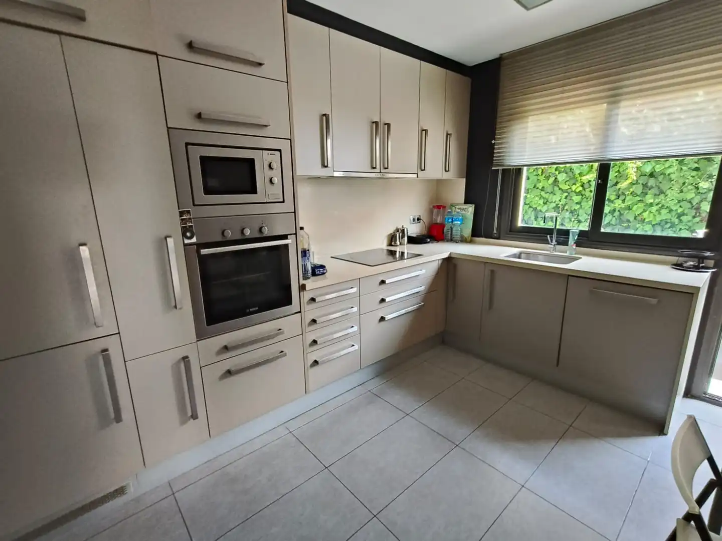 Cocina de Casa o chalet en venta en Pineda de Mar con Aire acondicionado, Calefacción y Jardín privado