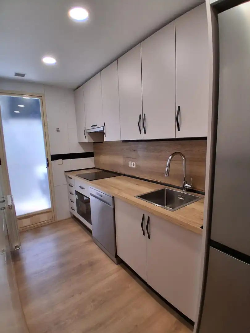 Cocina de Apartamento en venta en Albacete con Aire acondicionado, Calefacción y Amueblado