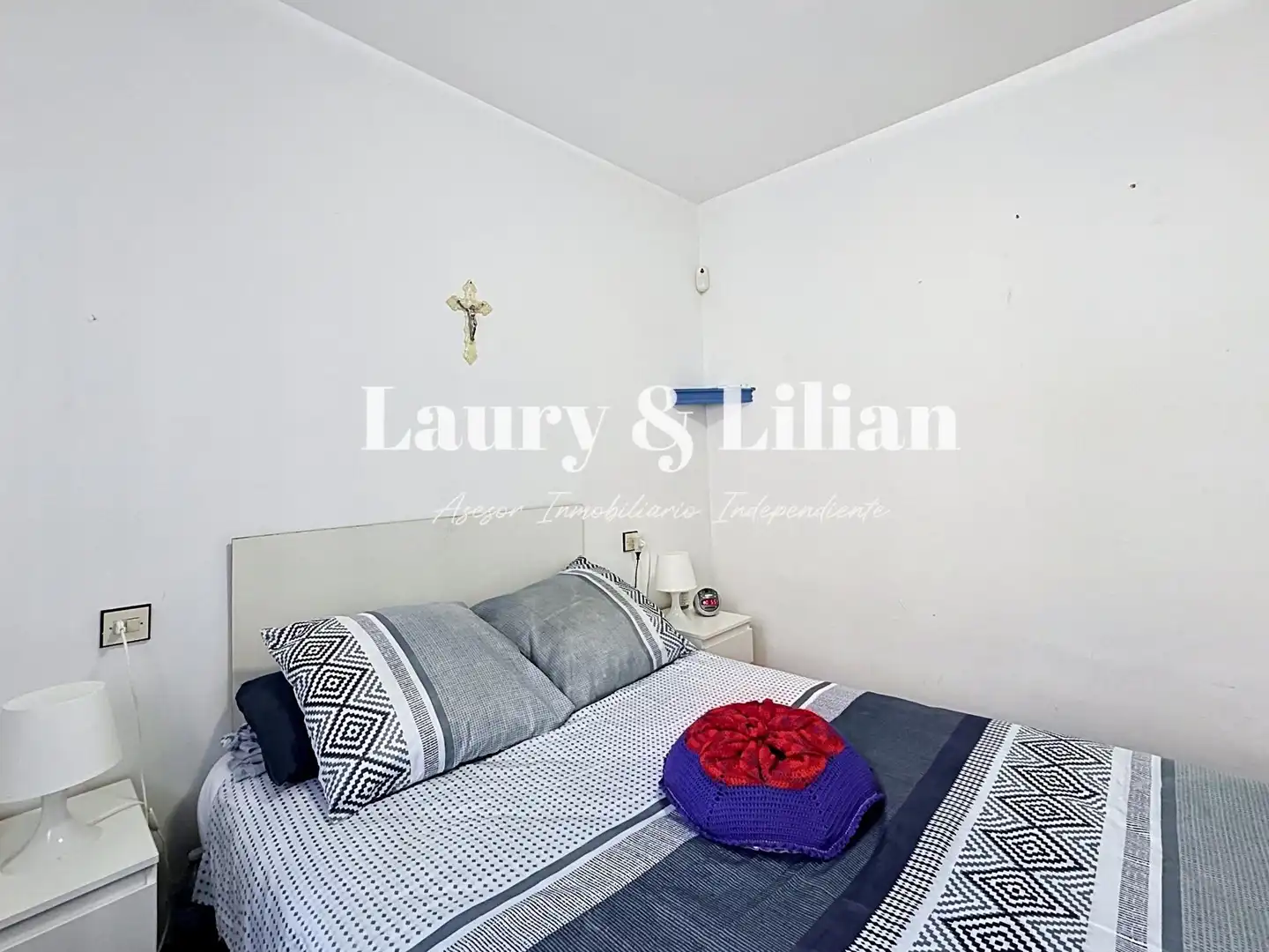Schlafzimmer von Einfamilien-Reihenhaus zum Verkauf in Empuriabrava mit Heizung