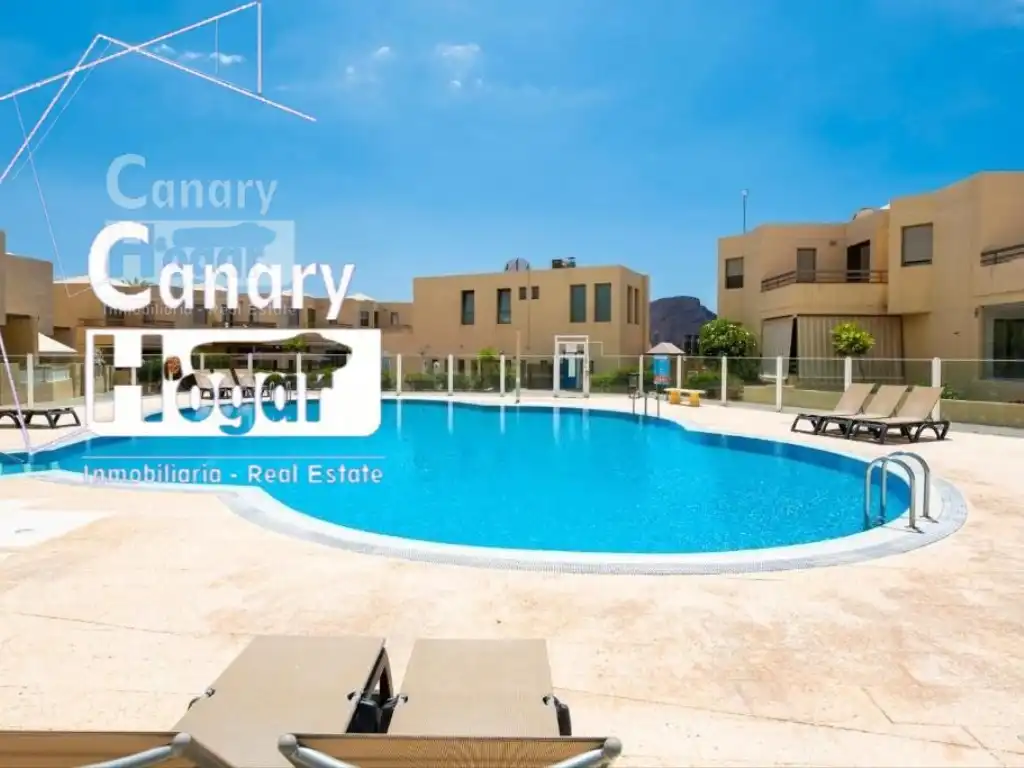 Piscina de Casa o xalet en venda en Granadilla de Abona amb Aire condicionat, Calefacció i Jardí privat