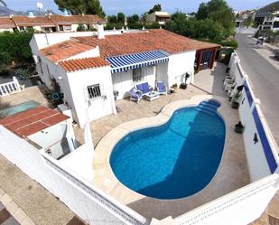 Swimming pool of House or chalet for sale in L'Alfàs del Pi  with Air Conditioner, Heating and Private garden