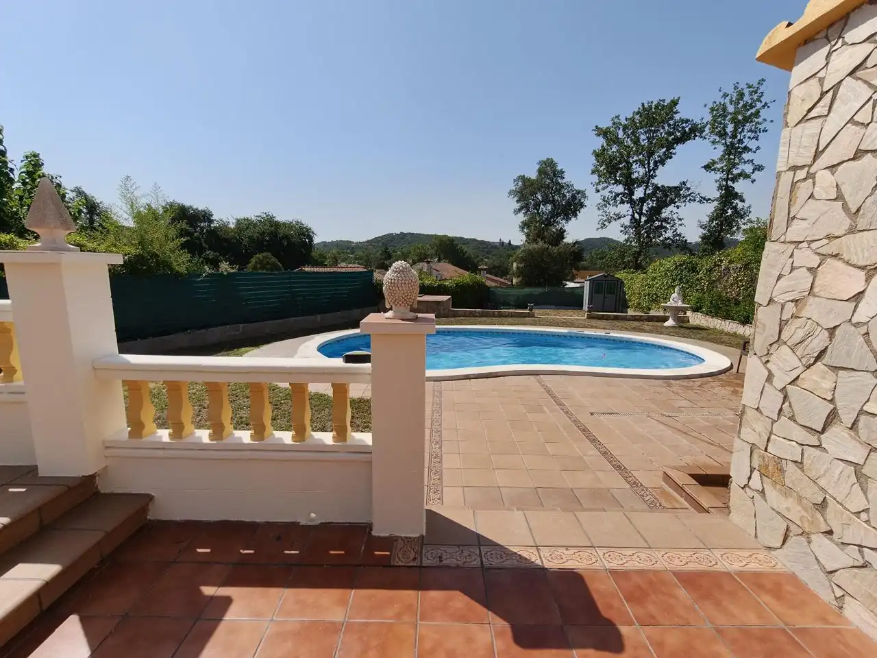 Piscina de Casa o xalet en venda en Caldes de Malavella amb Aire condicionat, Calefacció i Jardí privat