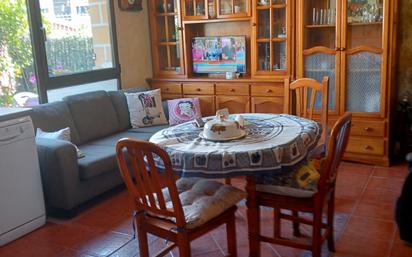 Menjador de Casa o xalet en venda en Gijón  amb Calefacció, Terrassa i Traster