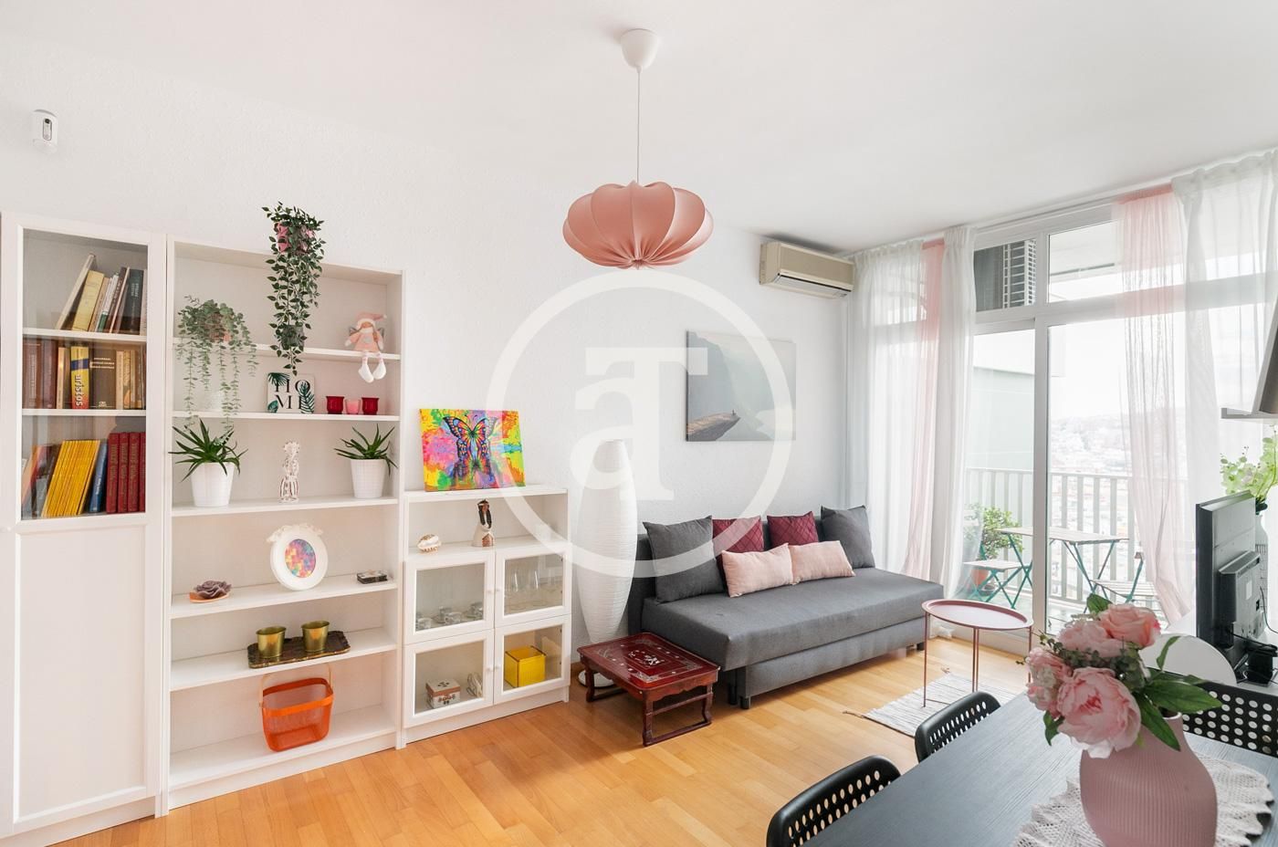 Living room of Flat to rent in  Barcelona Capital  with Air Conditioner, Heating and Furnished