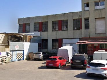 Industrial building for sale in Zubileta