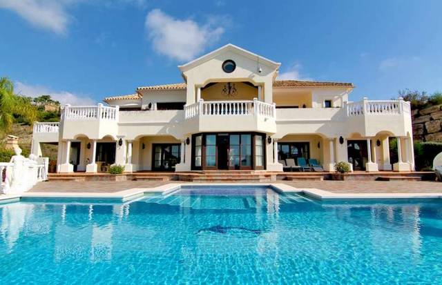 Casa-chalet en Venta en Benahavís pueblo