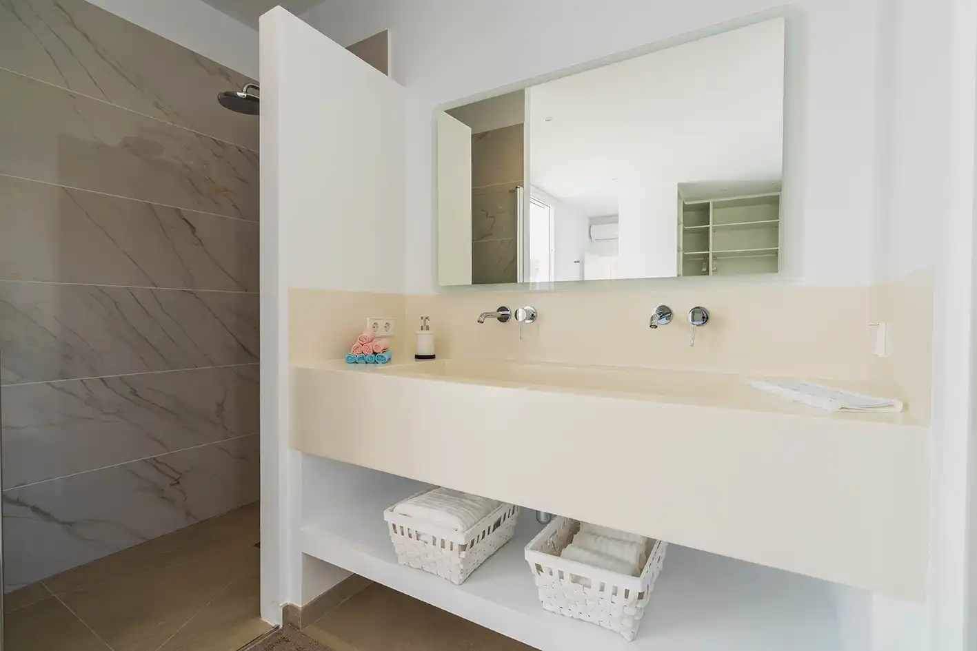 Bany de Casa o xalet en venda en Ciutadella de Menorca amb Aire condicionat, Jardí privat i Terrassa