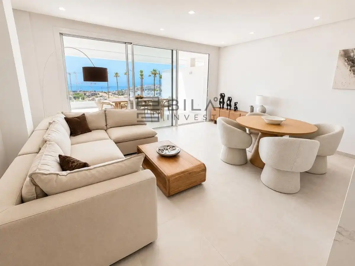 Sala d'estar de Pis en venda en Mijas amb Aire condicionat, Terrassa i Traster