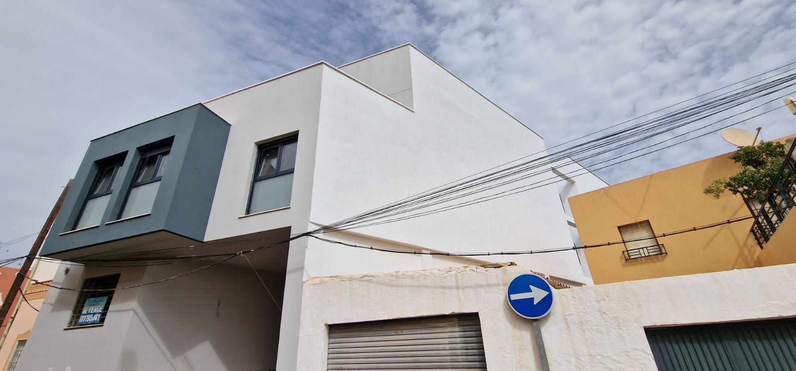 Exterior view of Flat for sale in  Almería Capital  with Community pool