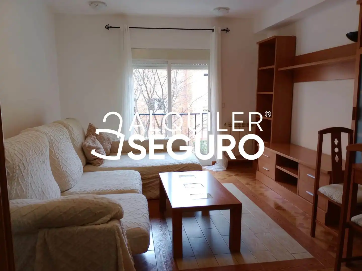 Living room of Flat for rent in Madrid  with Heating and Furnished