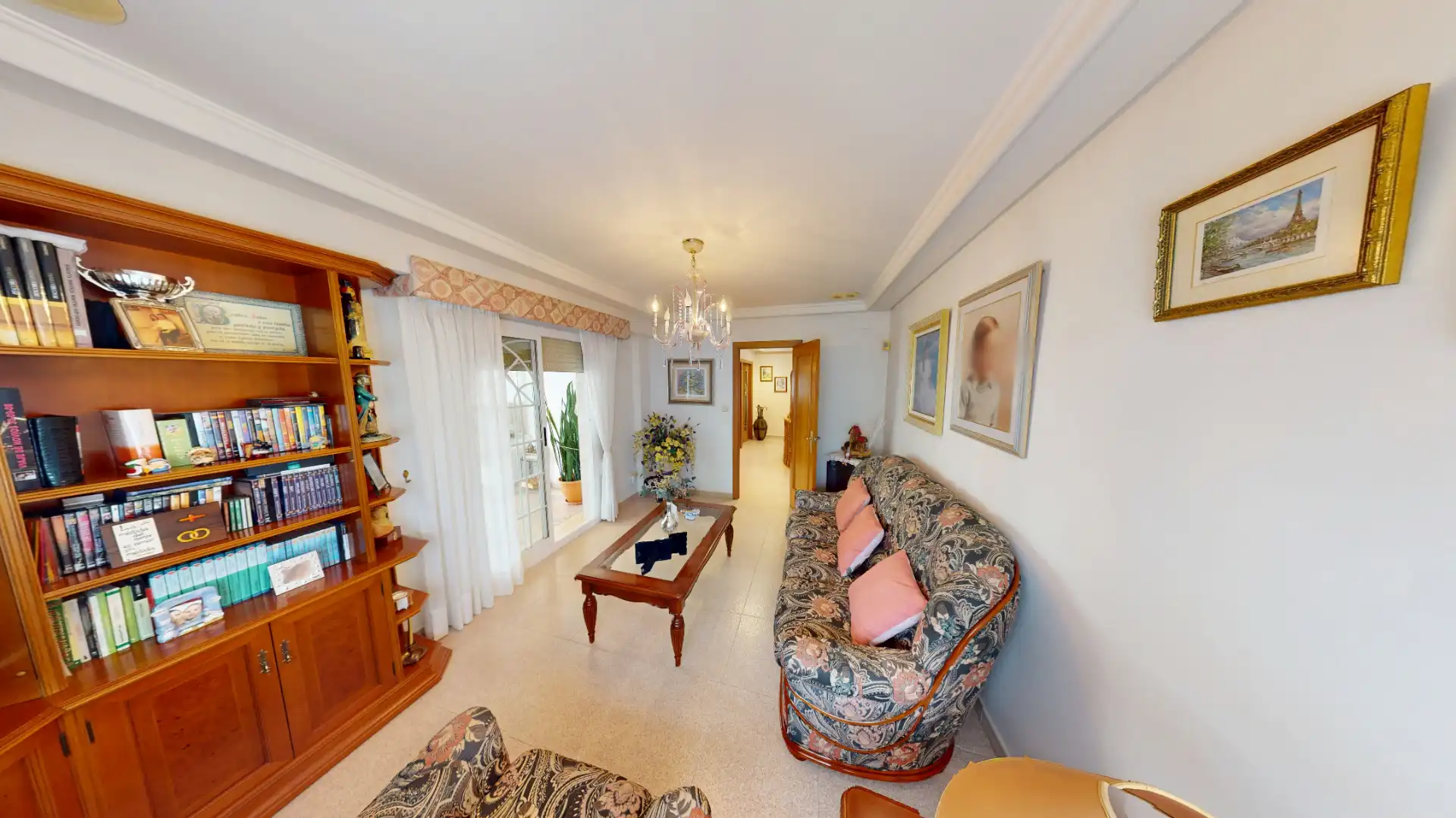 Sala d'estar de Casa o xalet en venda en Elche / Elx amb Aire condicionat, Calefacció i Jardí privat