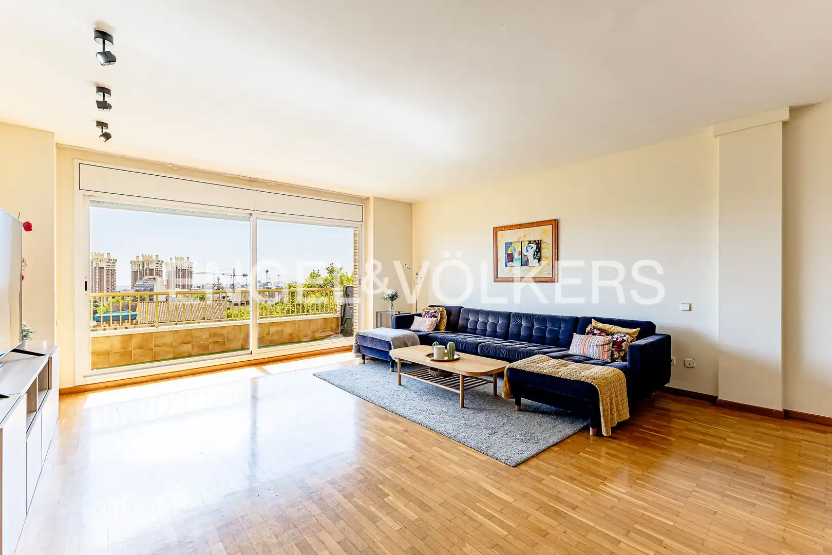 Flat with terrace to rent in El Centre, imagen 5