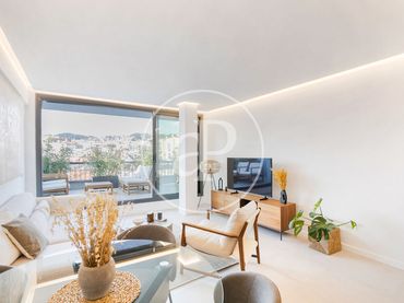 Penthouse mit Aufzug zum Verkauf in Carrer de Sardenya