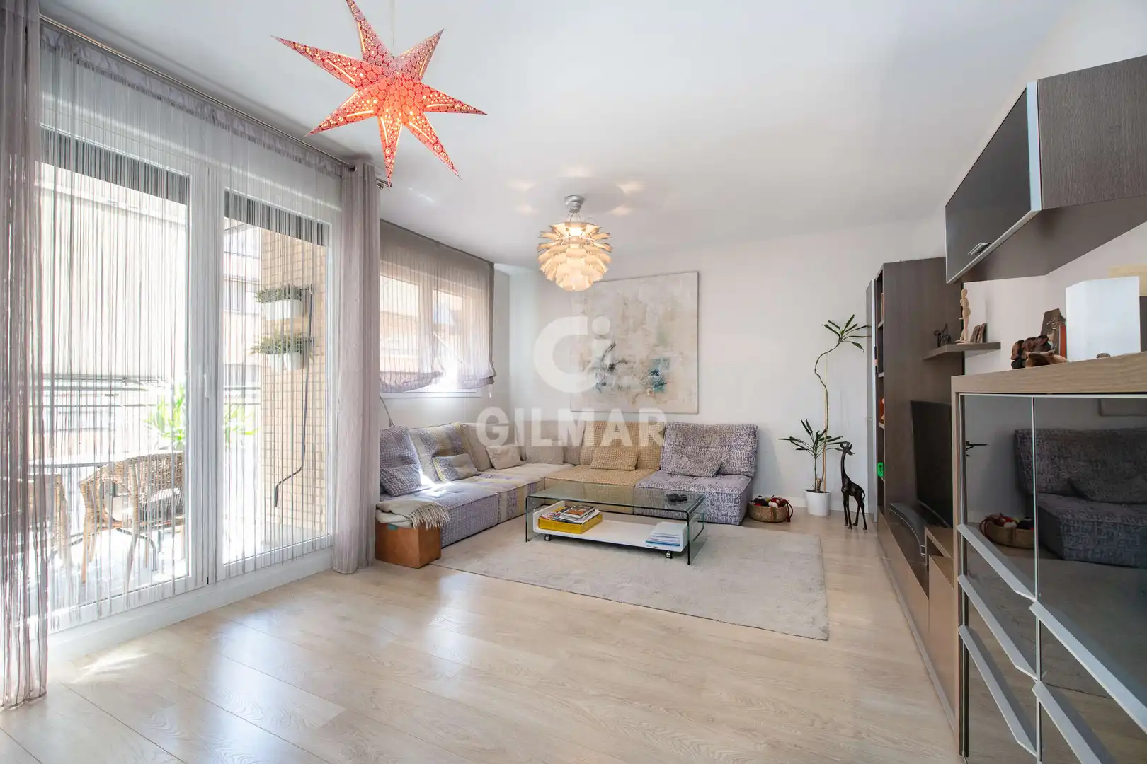 Living room of Flat for sale in Madrid  with Heating, Private garden and Storage room