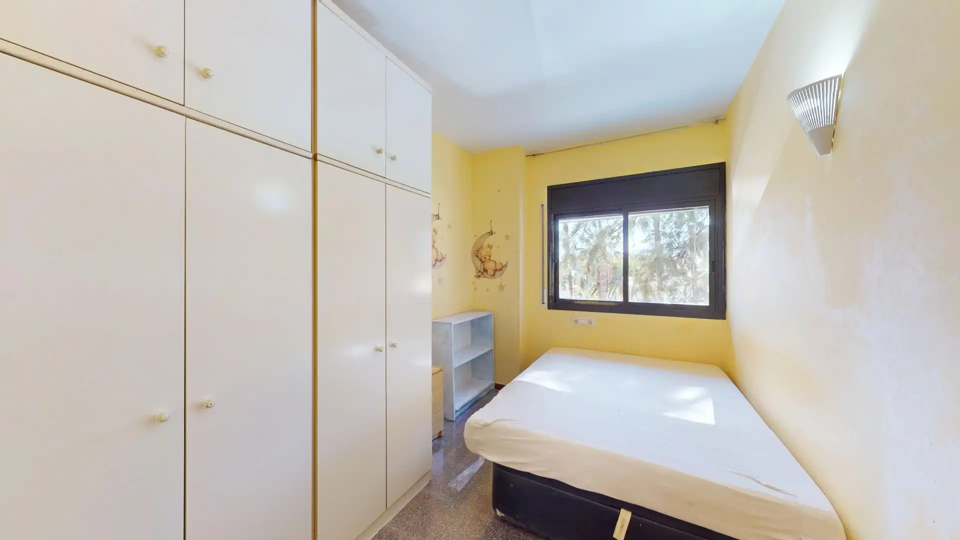 Schlafzimmer von Wohnung zum Verkauf in Barcelona mit Heizung und Balkon