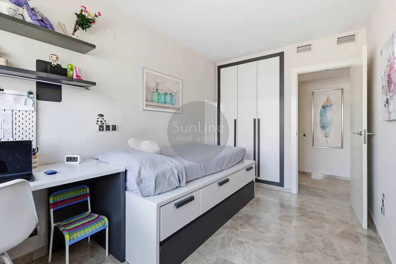 Dormitori de Pis en venda en Valencia amb Aire condicionat, Terrassa i Moblat