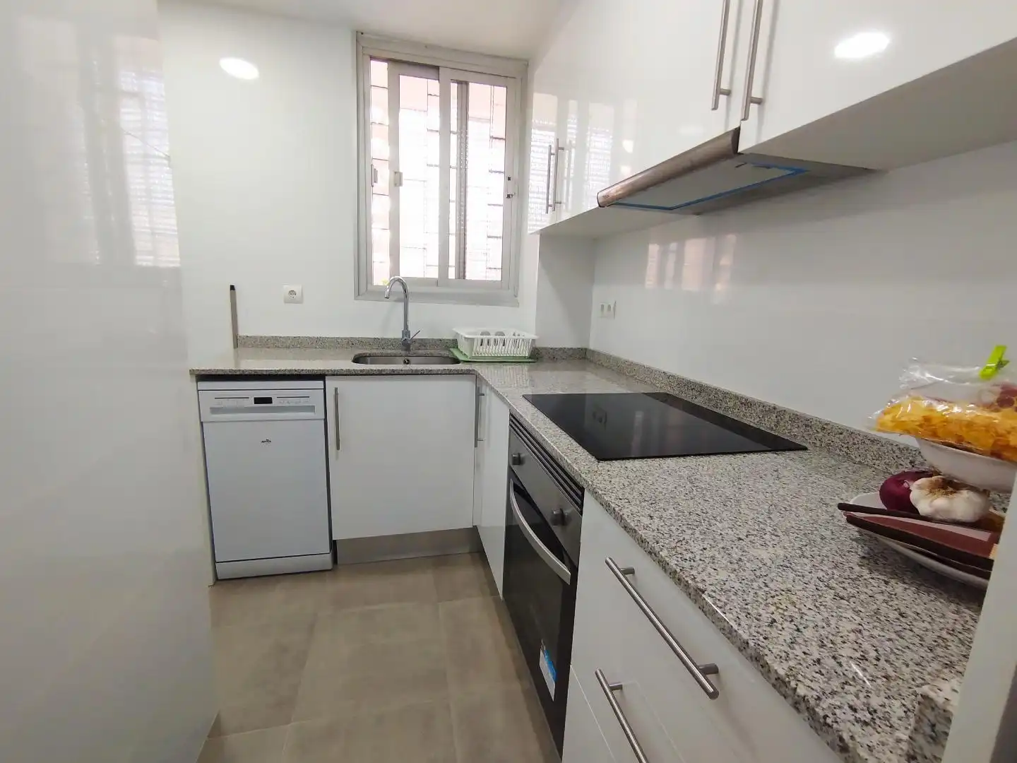 Küche von Wohnung zur Miete in La Pobla de Farnals mit Terrasse, Schwimmbad und Möbliert