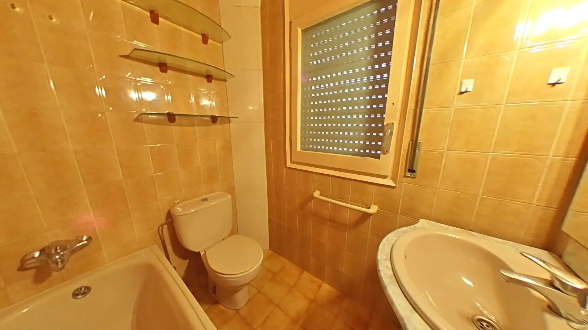 Bathroom of Apartments for sale in Portbou