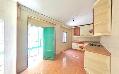 Kitchen of House or chalet for sale in Baena