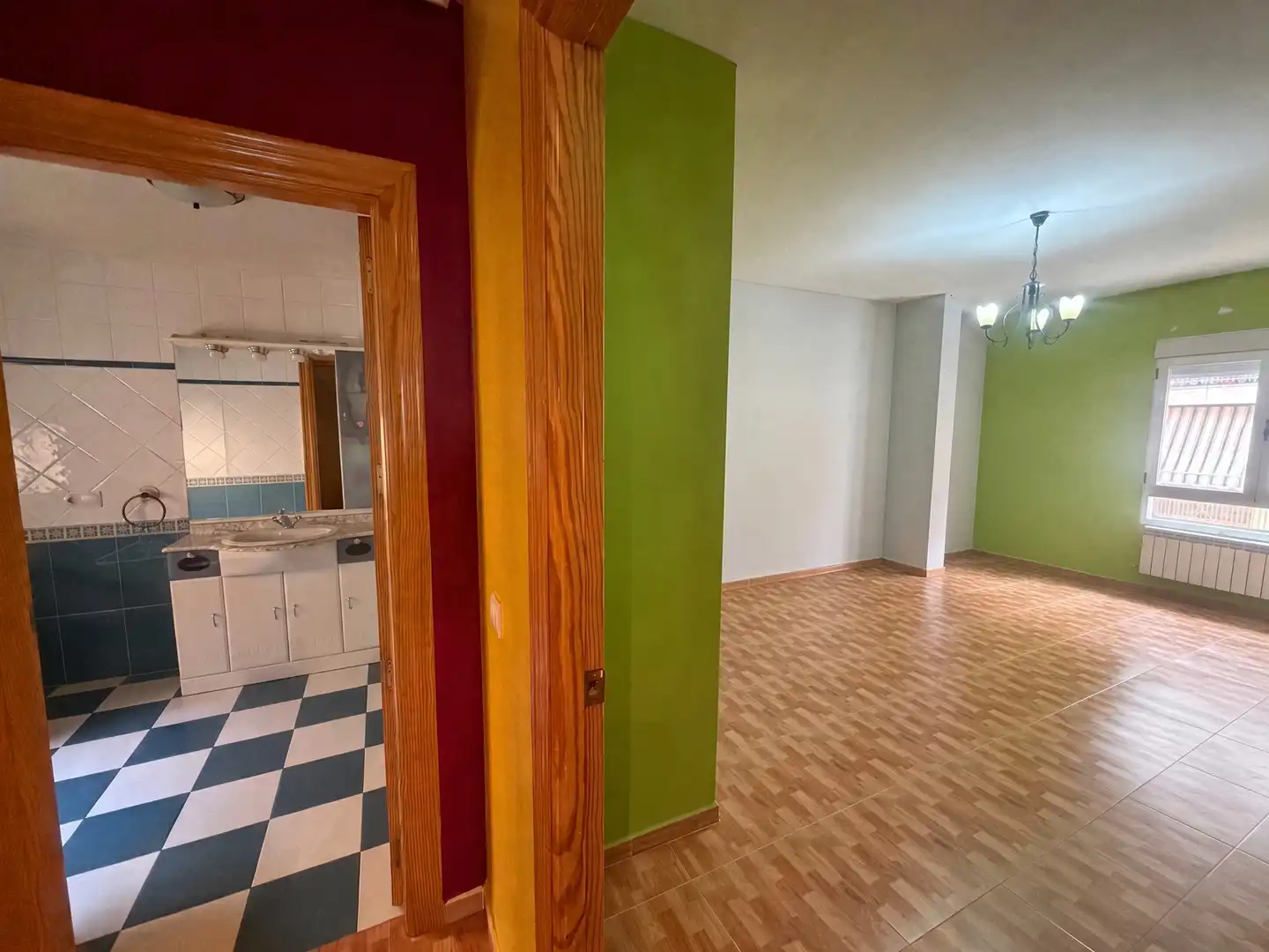 Houses for sale in Ciudad Real  with Air Conditioner, Heating and Private garden