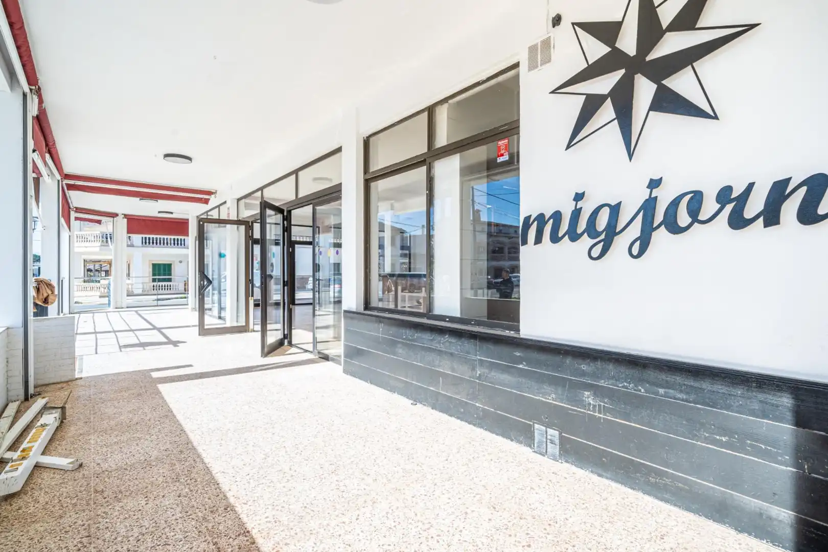 Exterior view of Commercial properties for sale in Llucmajor  with Air Conditioner, Heating and Terrace