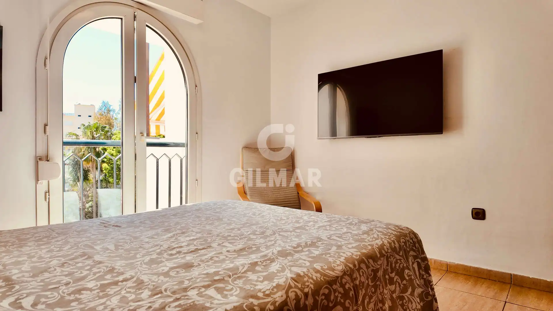 Habitación de Ático en venta en Torremolinos con Calefacción, Jardín privado y Trastero