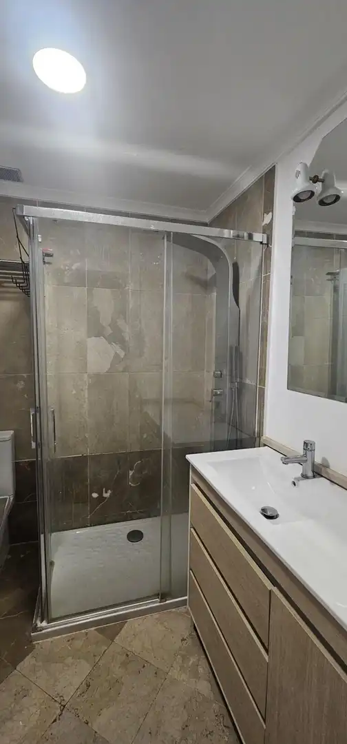 Flat for rent in Calle de Aixa 'La Horra', Camino de los Neveros - Serrallo