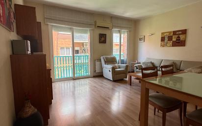 Living room of Flat for sale in  Barcelona Capital  with Heating