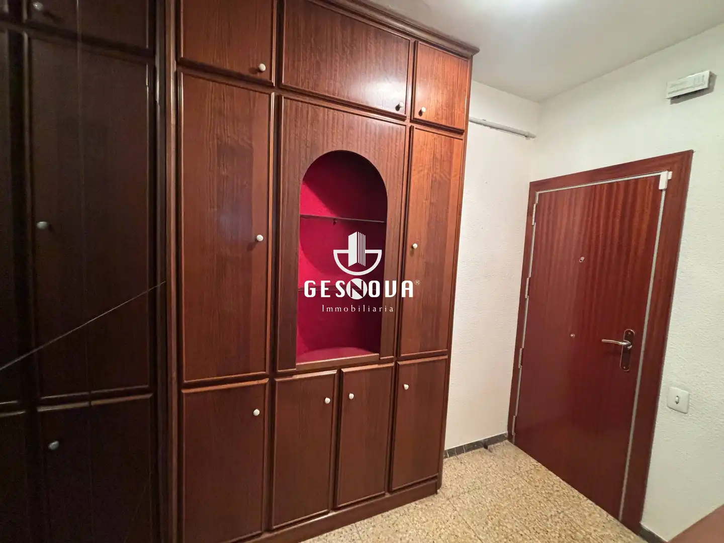 Schlafzimmer von Wohnung zum Verkauf in L'Hospitalet de Llobregat mit Klimaanlage und Balkon