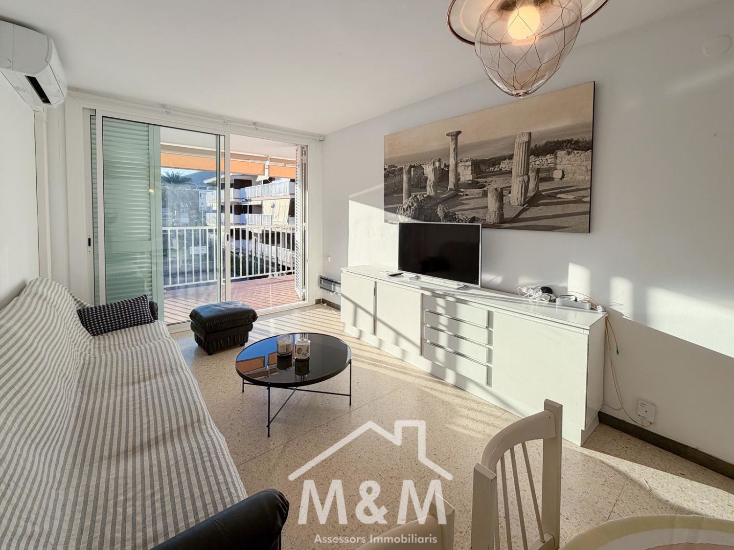 Living room of Flat to rent in Castelldefels  with Balcony