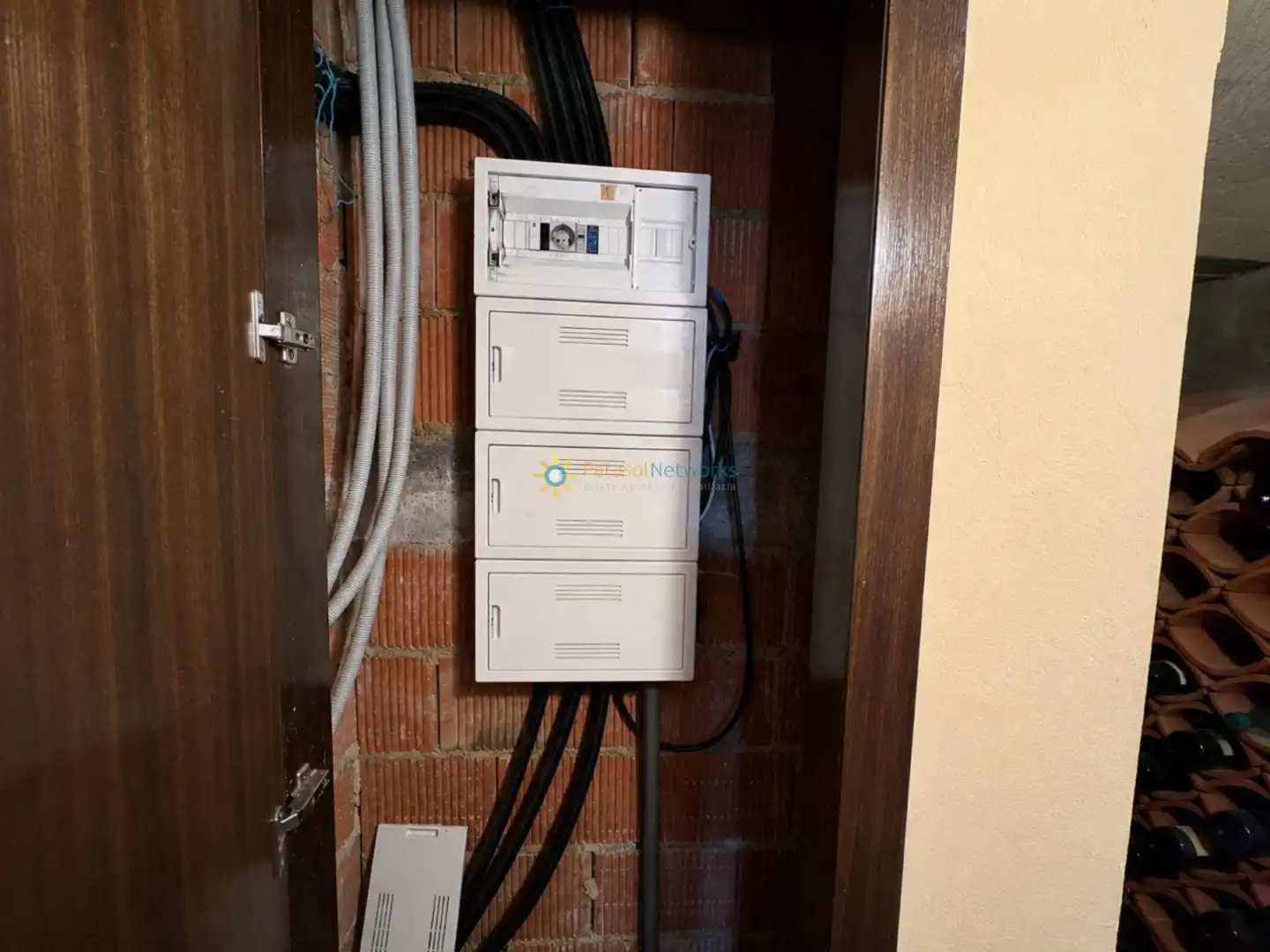 Haus oder Chalet zum Verkauf in Benigànim mit Klimaanlage, Privatgarten und Terrasse