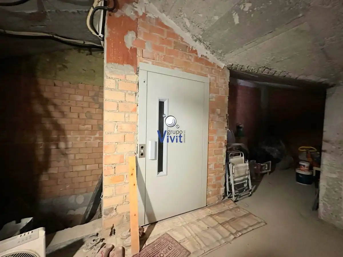 Casa o xalet en venda en Alcalá de Guadaira amb Aire condicionat, Traster i Balcó