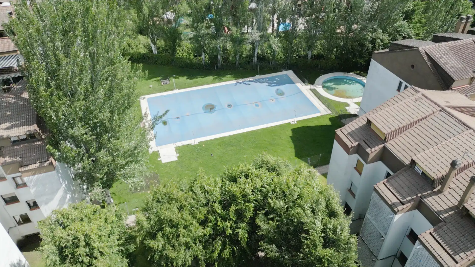 Piscina de Dúplex en venta en Talamanca de Jarama con Aire acondicionado, Calefacción y Terraza
