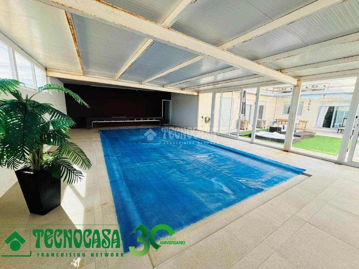 Casa adosada en venda