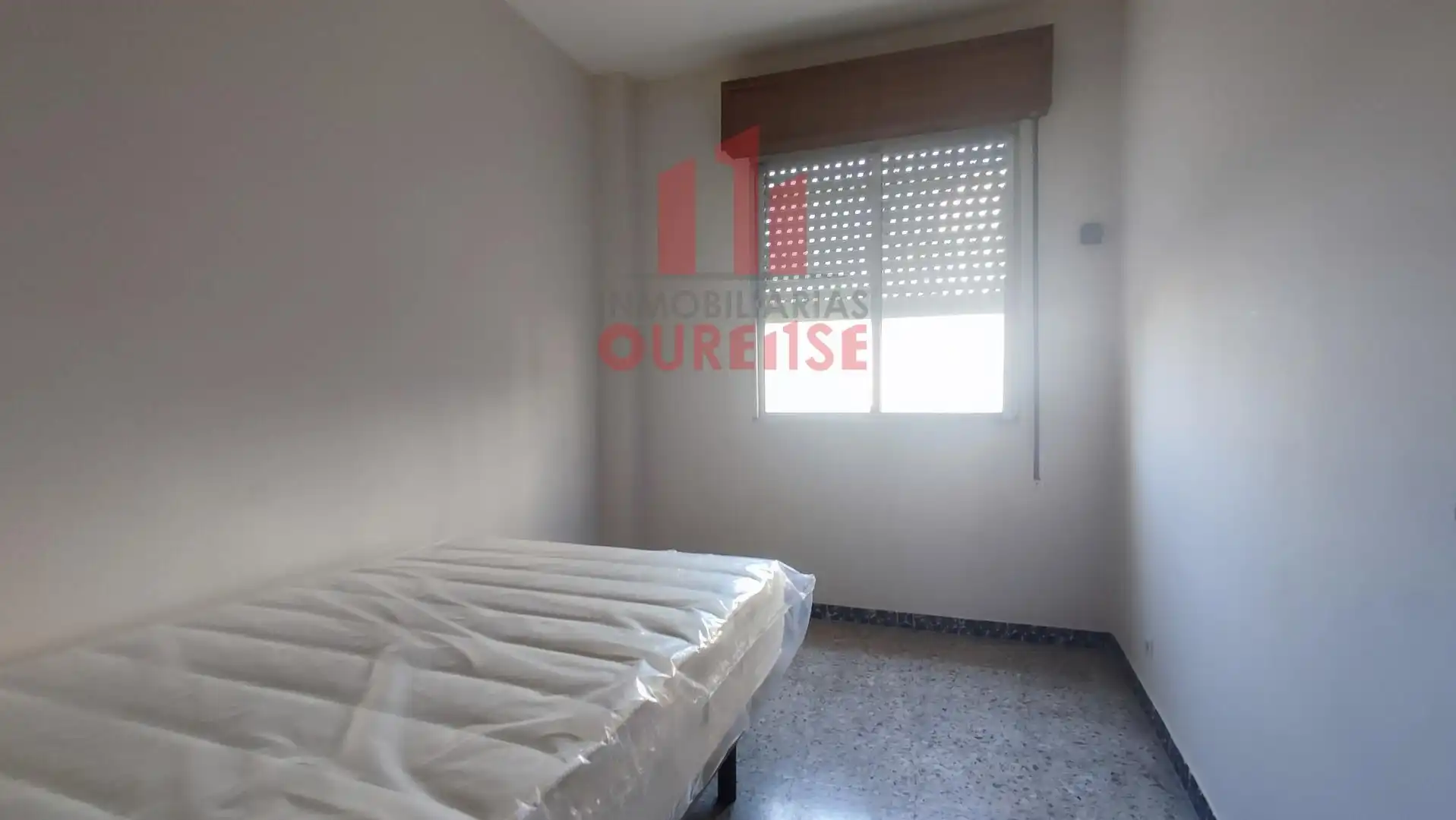 Schlafzimmer von Wohnung zur Miete in Ourense Capital  mit Heizung, Möbliert und Balkon