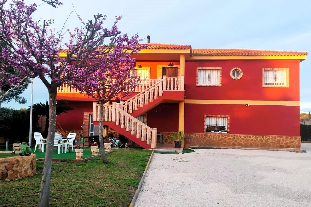 Exterior view of House or chalet for sale in Orihuela  with Air Conditioner, Heating and Private garden
