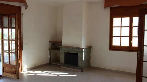 Foto 2 von Haus oder Chalet zum Verkauf in Alzines (de Les), La Pobla de Montornès , Tarragona