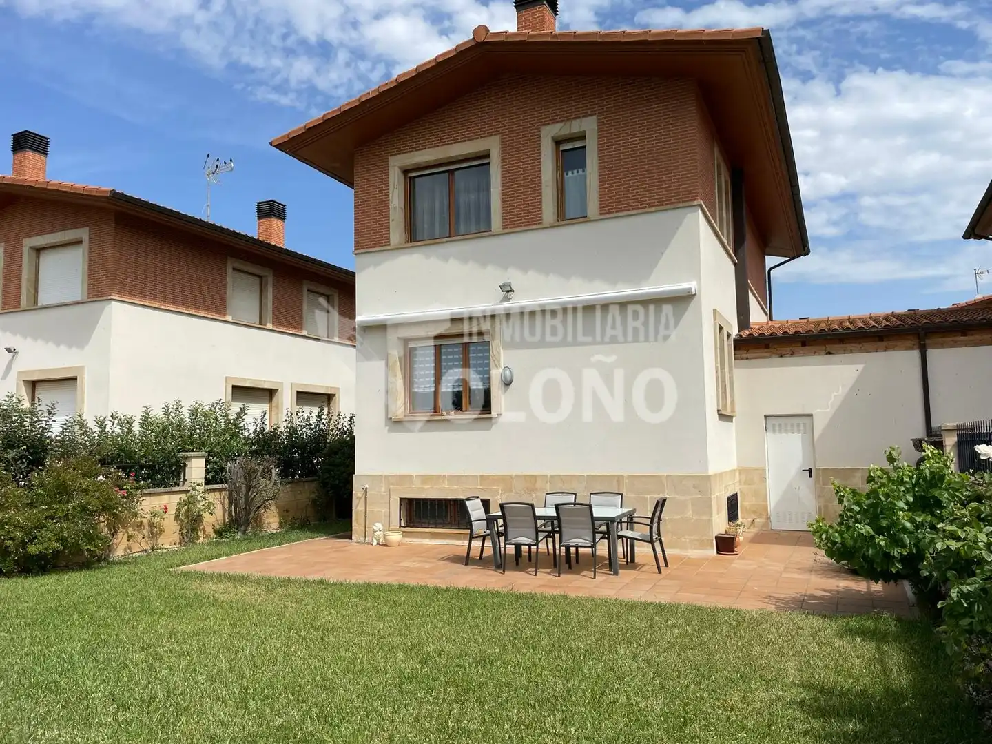 Exterior view of Houses for sale in Labastida / Bastida  with Heating, Private garden and Parquet flooring