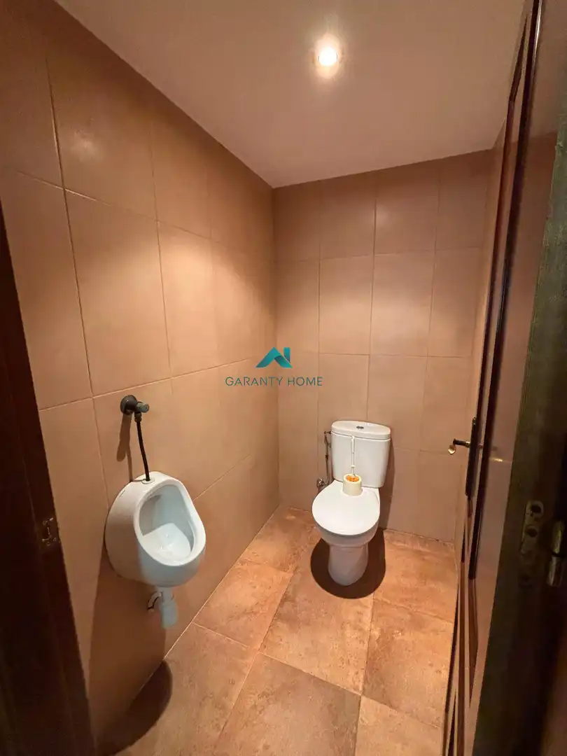 Bathroom of Houses for sale in Martos