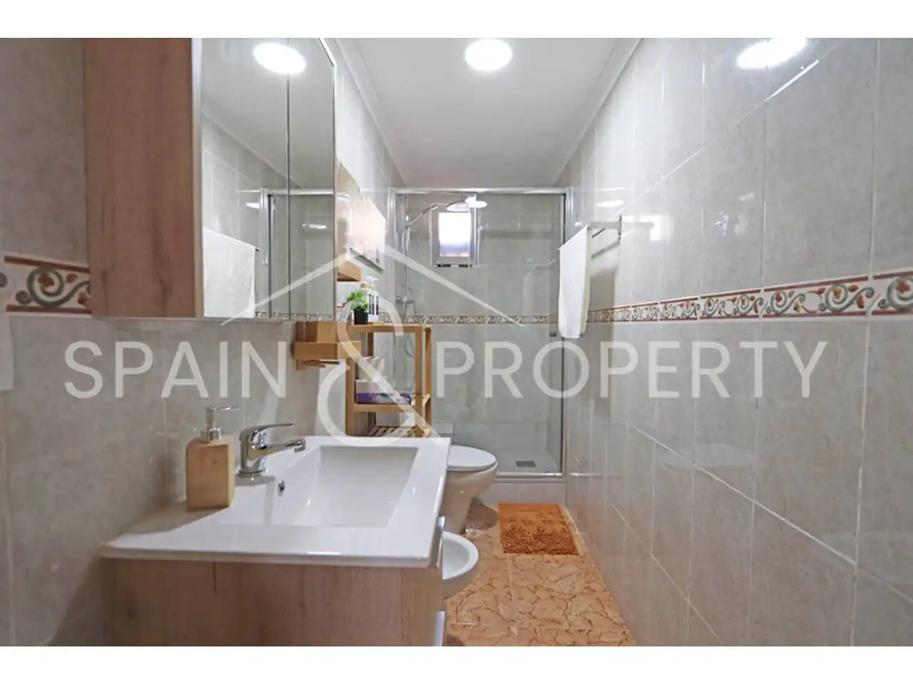 Bany de Casa o xalet en venda en Turís amb Aire condicionat, Jardí privat i Terrassa