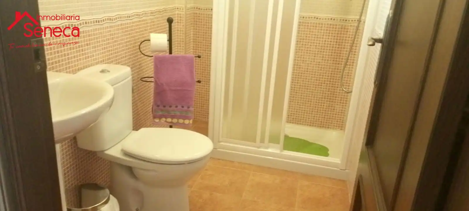 Badezimmer von Haus oder Chalet zum Verkauf in Córdoba mit Klimaanlage