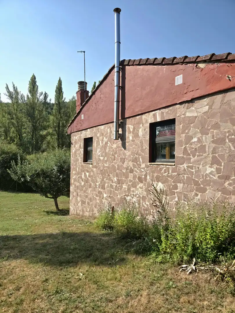 Vista exterior de Casa o chalet en venta en Cervera de Pisuerga, Palencia