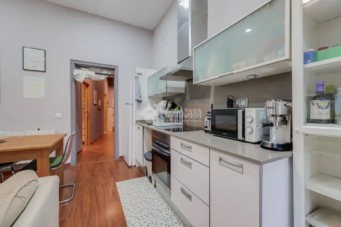 Flat with terrace for sale in Sant Andreu, imagen 9